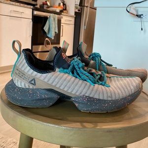 Reebok Sole Fury SE Size 11 Limited Edition Colorway Sand and Teal! Running Shoe